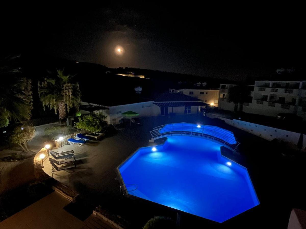 Beautiful 2 Bed Apartment In Peyia Valley, Paphos Luaran gambar