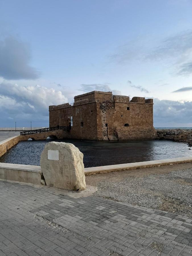 Beautiful 2 Bed Apartment In Peyia Valley, Paphos Luaran gambar