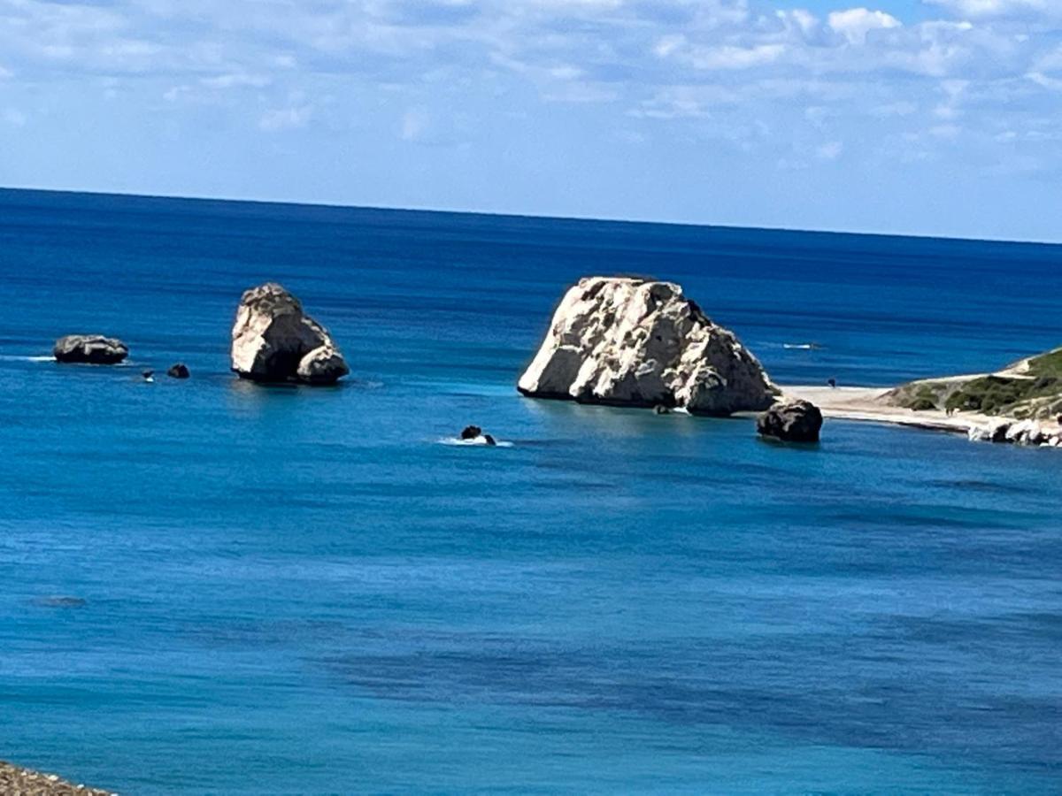 Beautiful 2 Bed Apartment In Peyia Valley, Paphos Luaran gambar