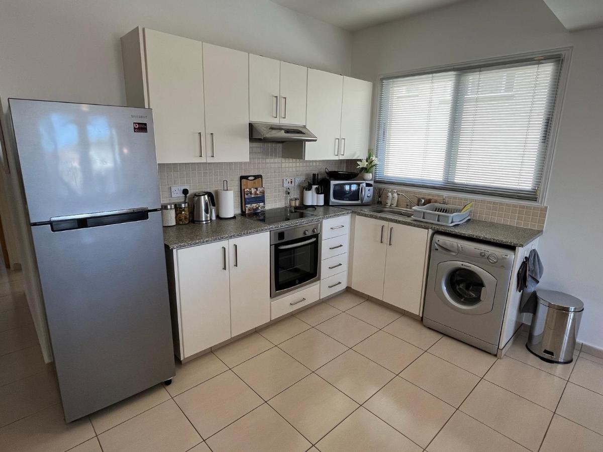 Beautiful 2 Bed Apartment In Peyia Valley, Paphos Luaran gambar