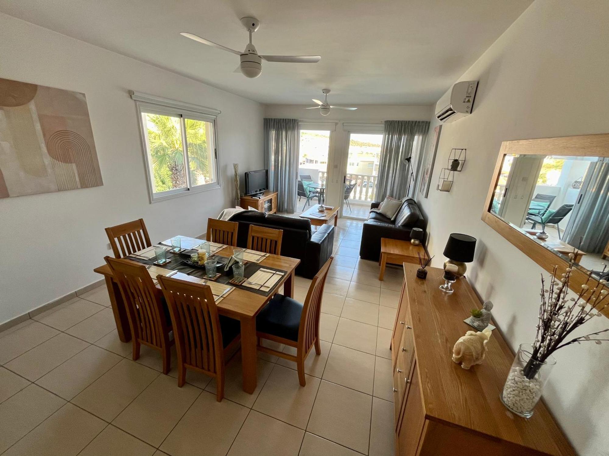 Beautiful 2 Bed Apartment In Peyia Valley, Paphos Luaran gambar